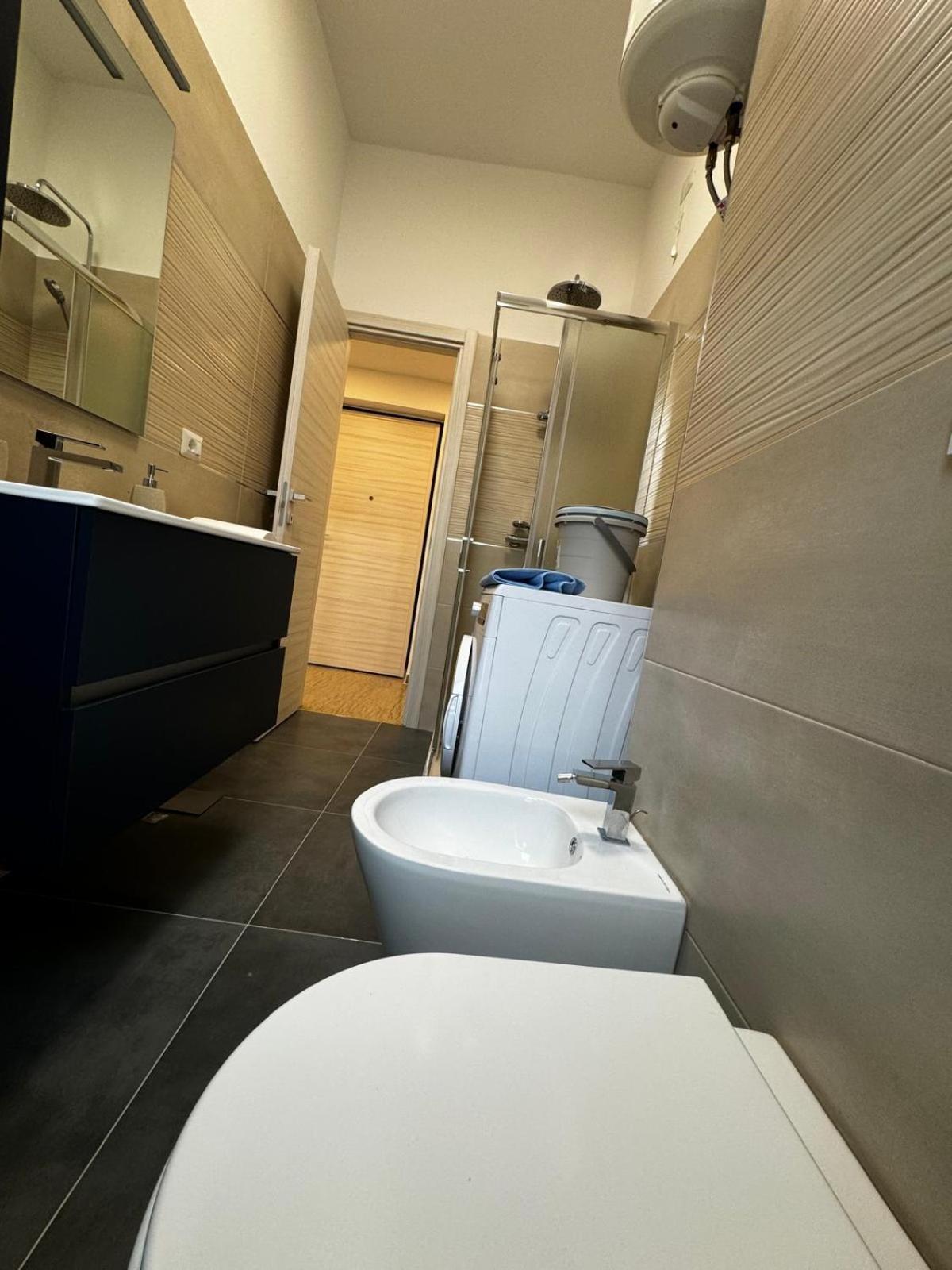 Kibilu - Via Serlio Porta Romana - Mm Brenta Apartamento